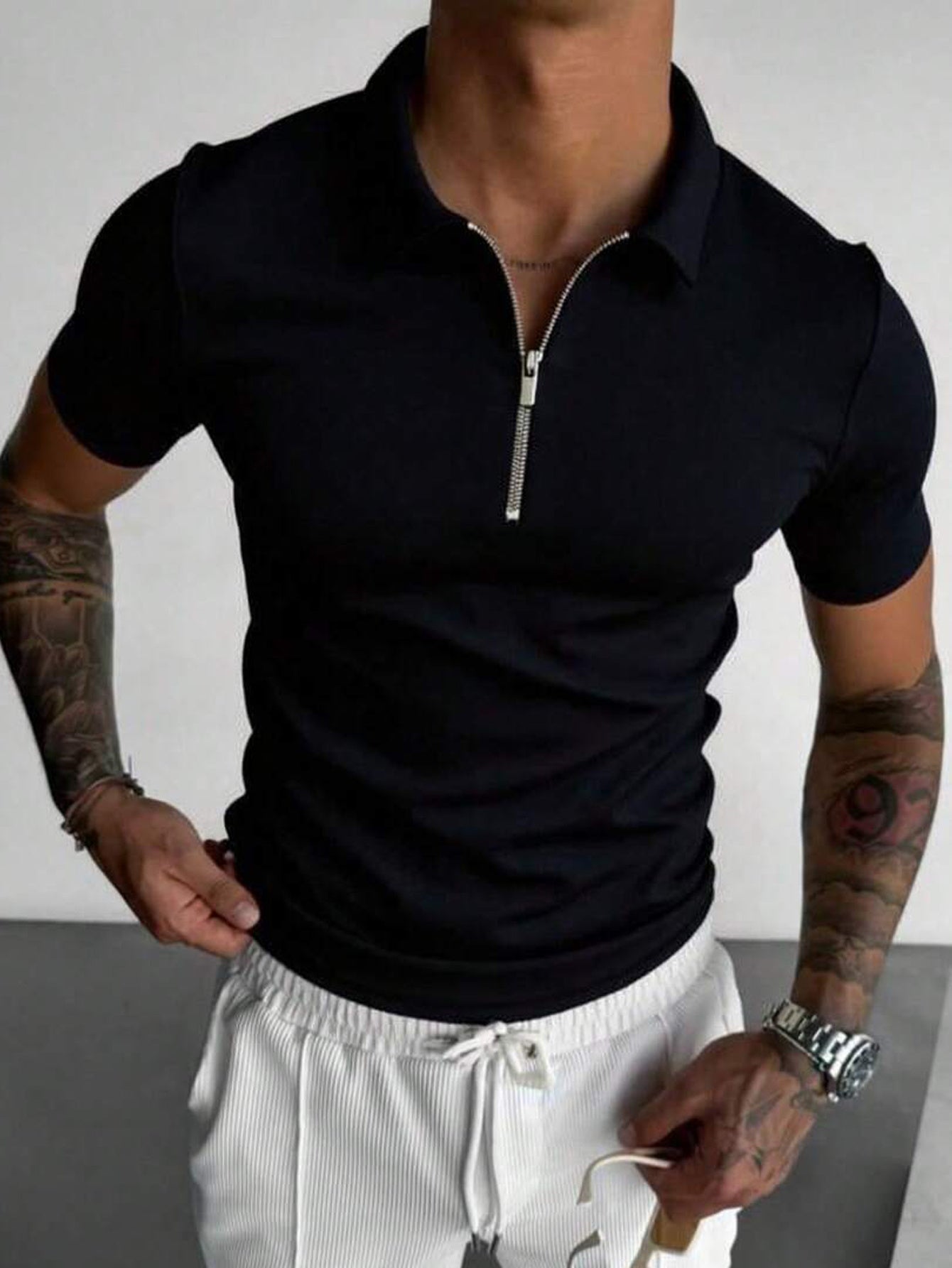 Men's Slim-Fit Zip Shirt with Short Sleeves, Featuring a Minimalist and Trendy Style. Designed with a Half-zip Collar, It Is Made of Soft, Skin-friendly Stretch Fabric That Is Breathable and Sweat-wicking. The Form-fitting De - ayq