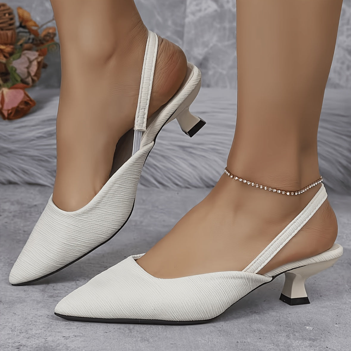 Women's Stylish Pointed Toe Kitten Heel All-Season Heels