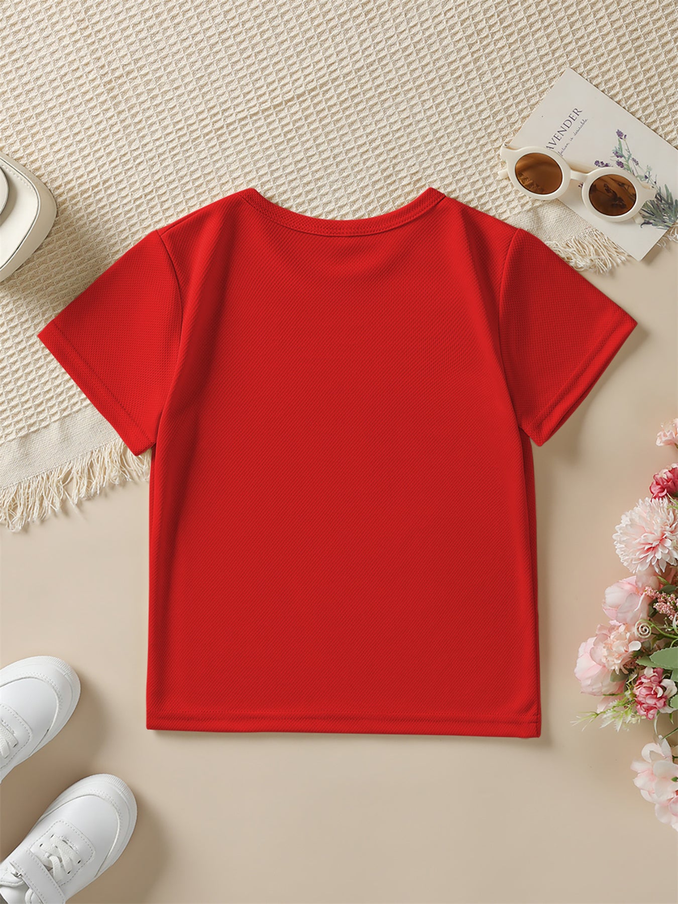 Girls' 2026 New Year T-Shirt - Hello 2026 Happy New Year Graphic Tee with Golden Number 2026, Heart, & Golden Lettering - Lightweight Summer Top for Birthday Party, Girls Clothes