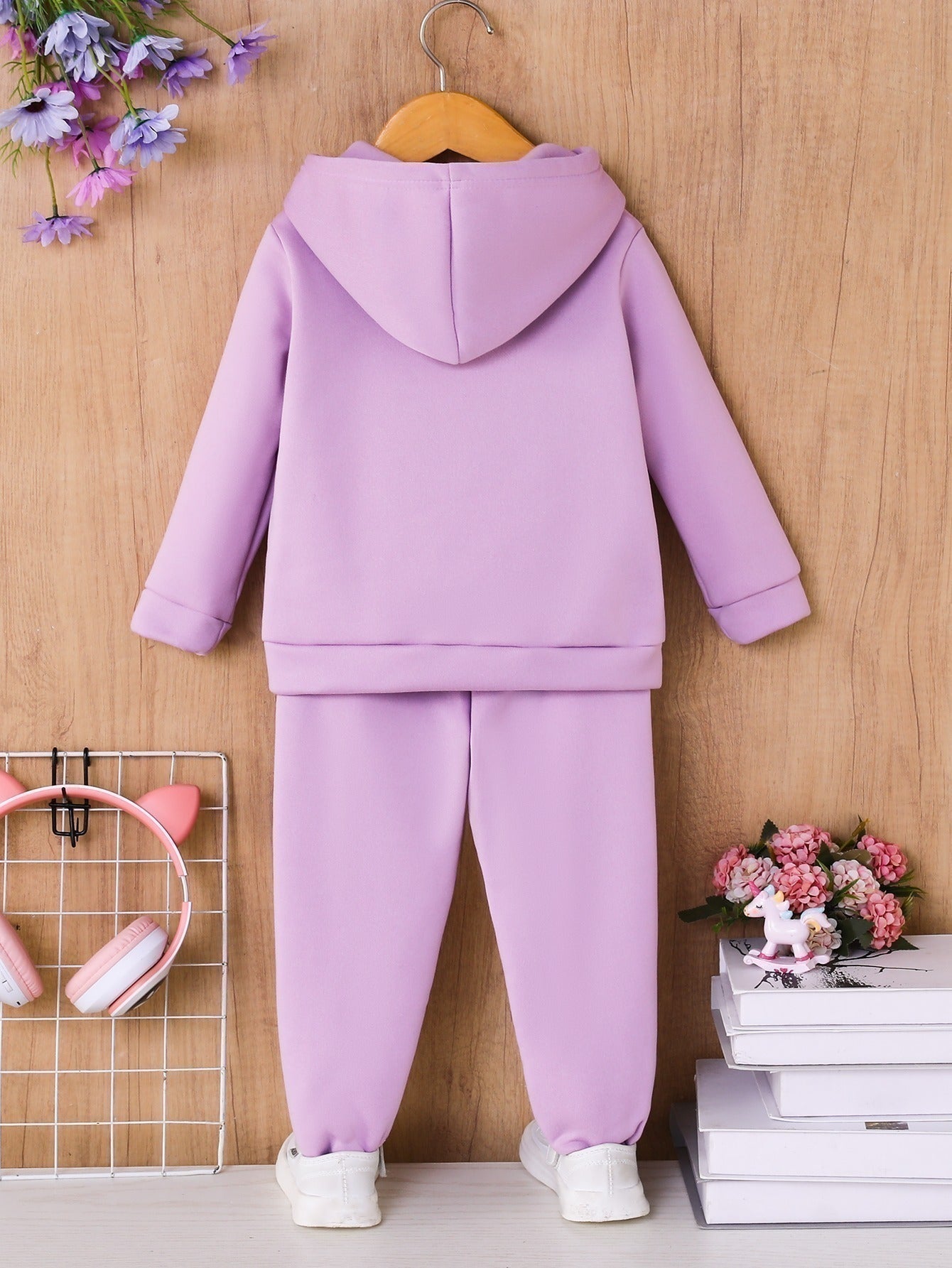 Series Stitch Girls' Two-Piece Autumn Winter New Hoodie Set - Available in Multiple Colors, Cartoon Print Embellishments, 3-10 Years Old, Outdoor Activity Fleece, for Outdoor, Thick