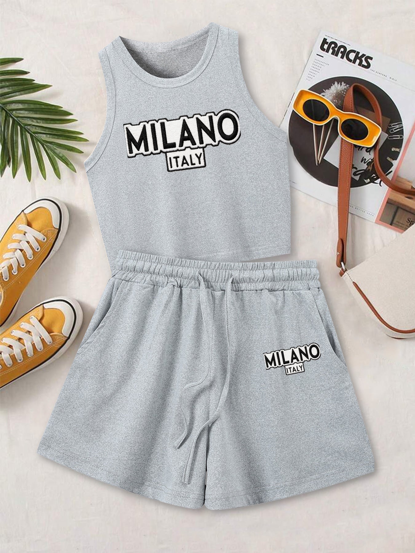 Casual Women's Two-Piece Set with Printed Top & Shorts
