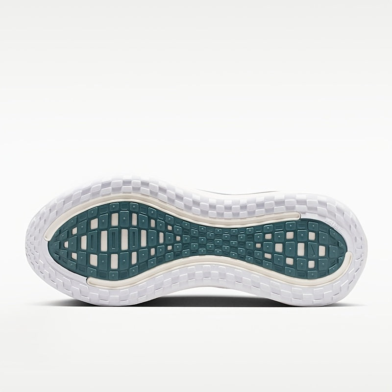 Men's Ultra-Lightweight White ZoomX Racing Shoes with Carbon Plate