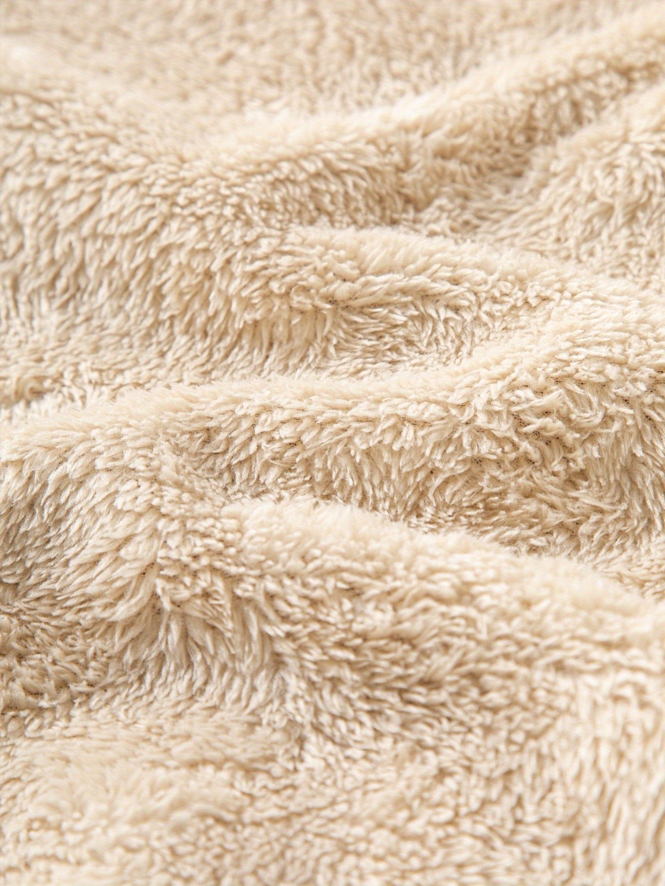 Women's Fleece-Lined Hooded Christmas Sweatshirt with Ho Ho Ho & Merry Christmas Print, Plush Fleece Jacket, Warm Winter Coat, Thick Polyester Outer Layer, Machine Washable Holiday Sweater for Xmas Parties & Winter Outfits, W