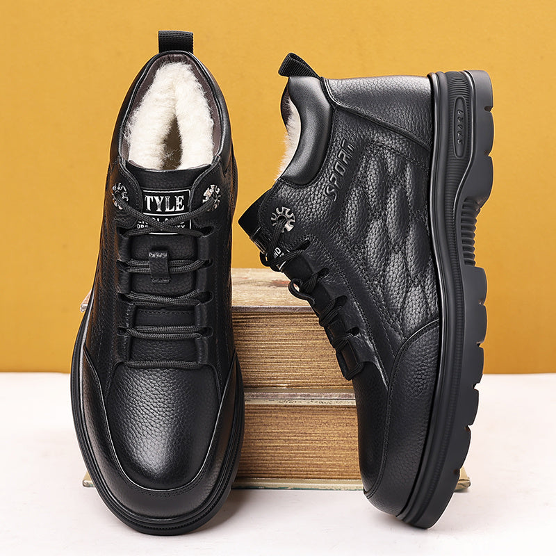 Men's Outdoor Casual Shoes, Comfortable Lace-up Design, Wear-Resistant and Non-Slip Lug Sole, Suitable for Winter Hiking and Daily Casual Occasions, Classic High-Top Work Boots