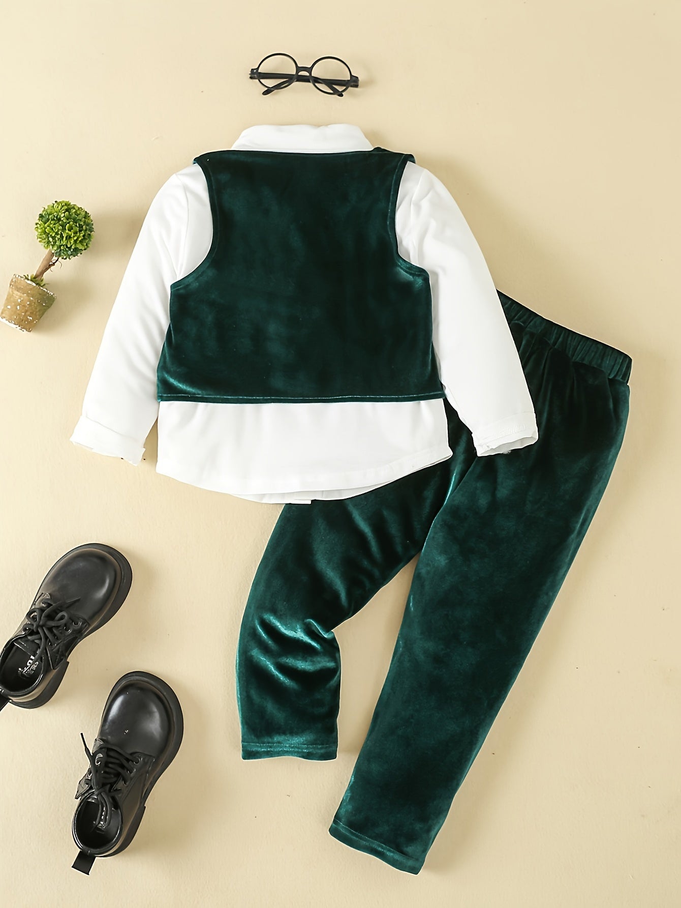 3pcs Boys' Gentleman Suit Set, Knitted Polyester, Solid Color, Slight Stretch, Regular Fit, with Long Sleeve Shirt, Bow Tie, Velvet Vest, and Pants, for Special Occasions - Party Outfit for Ages 12 and Under