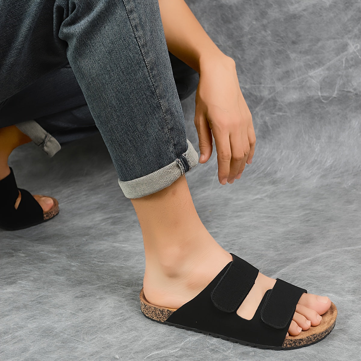 Vintage Round Toe Slippers with Thick Sole & Adjustable Fit