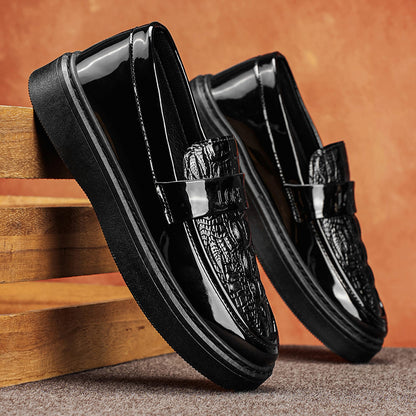 Men's Glossy Black British-Style Business Casual Shoes