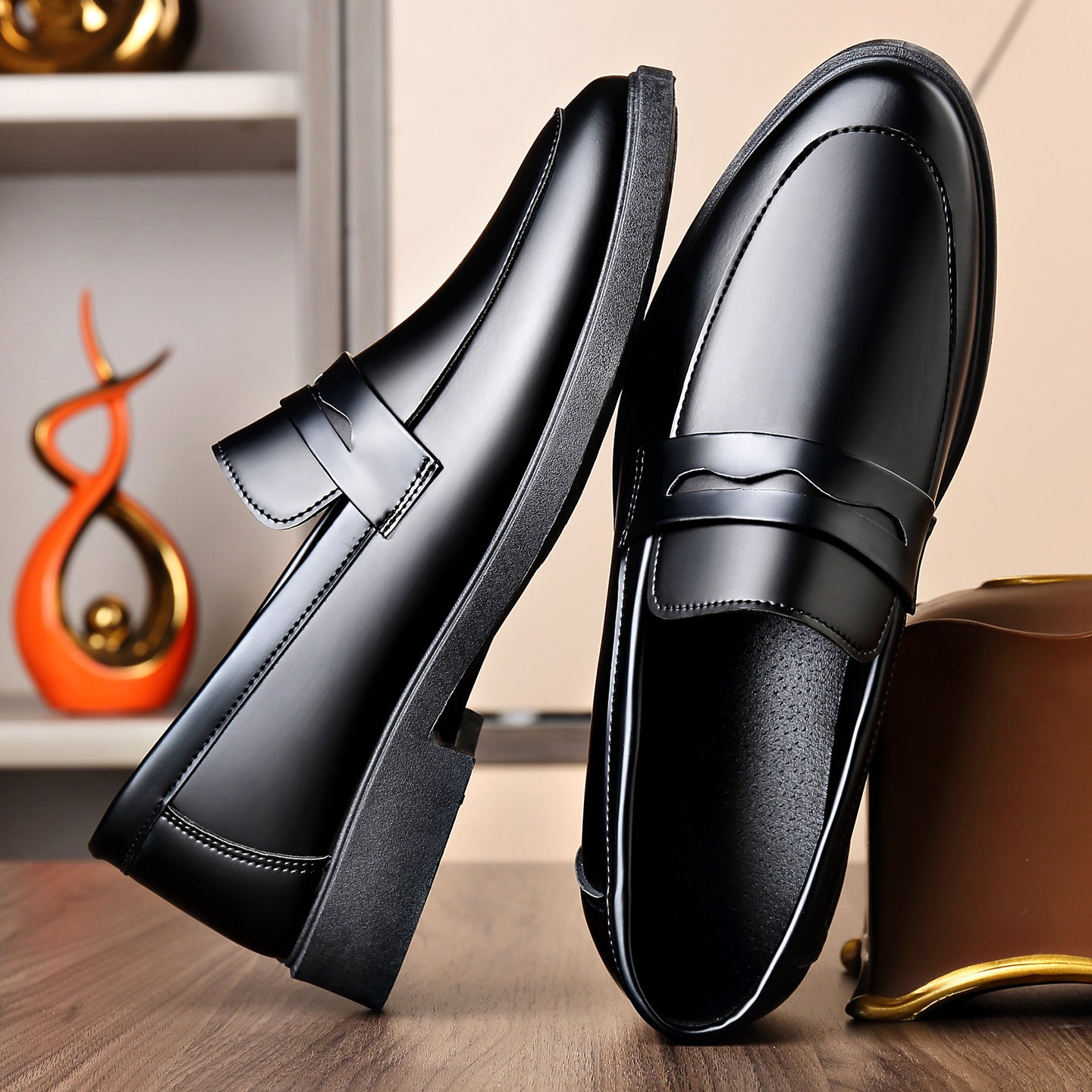 Men's Glossy Slip-On Formal Dress Shoes Low-Top PU Leather