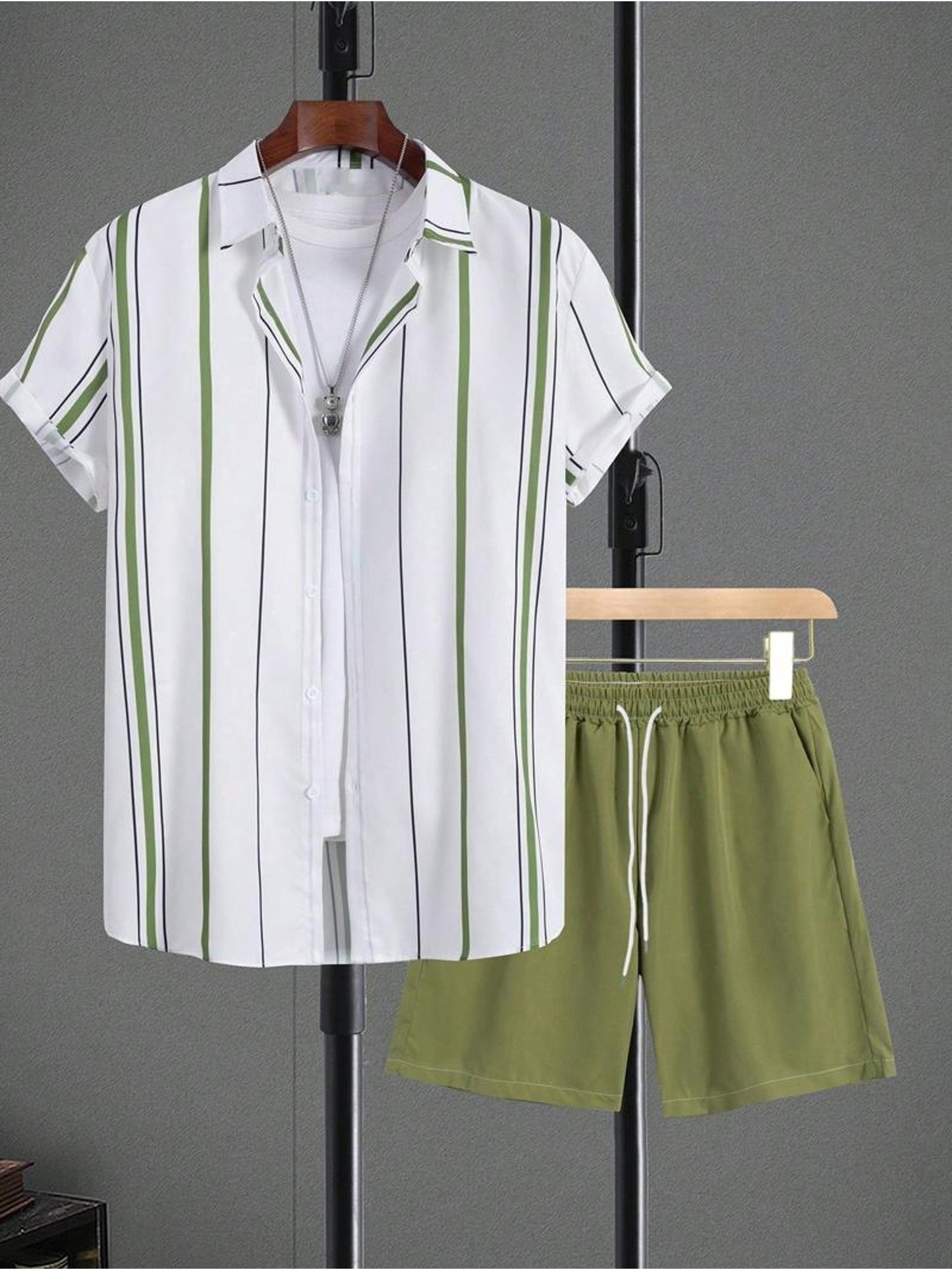 Men's Casual Summer Set - Striped Short-Sleeve Shirt & Shorts