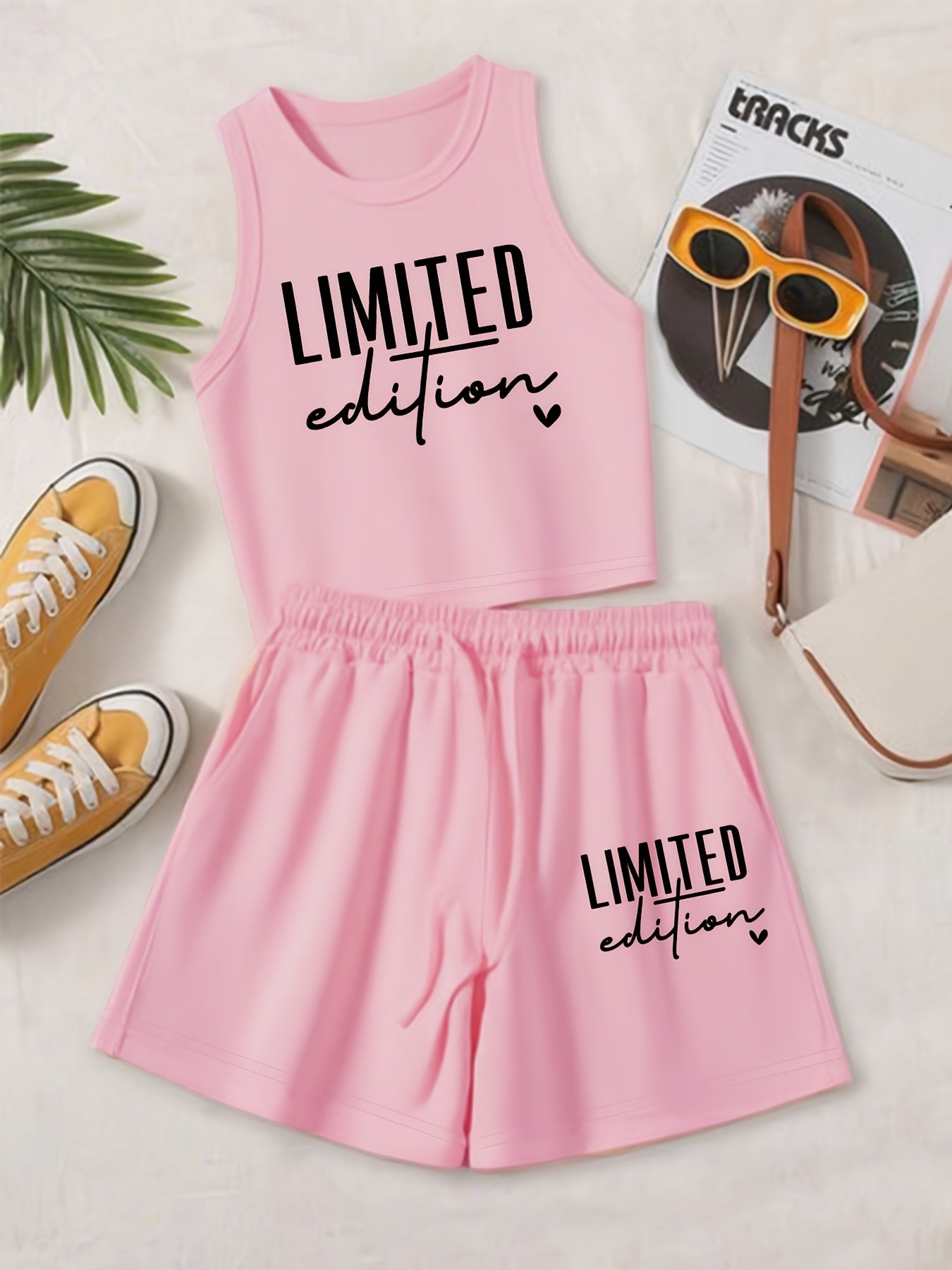 Casual Women's Two-Piece Set with Printed Top and Shorts
