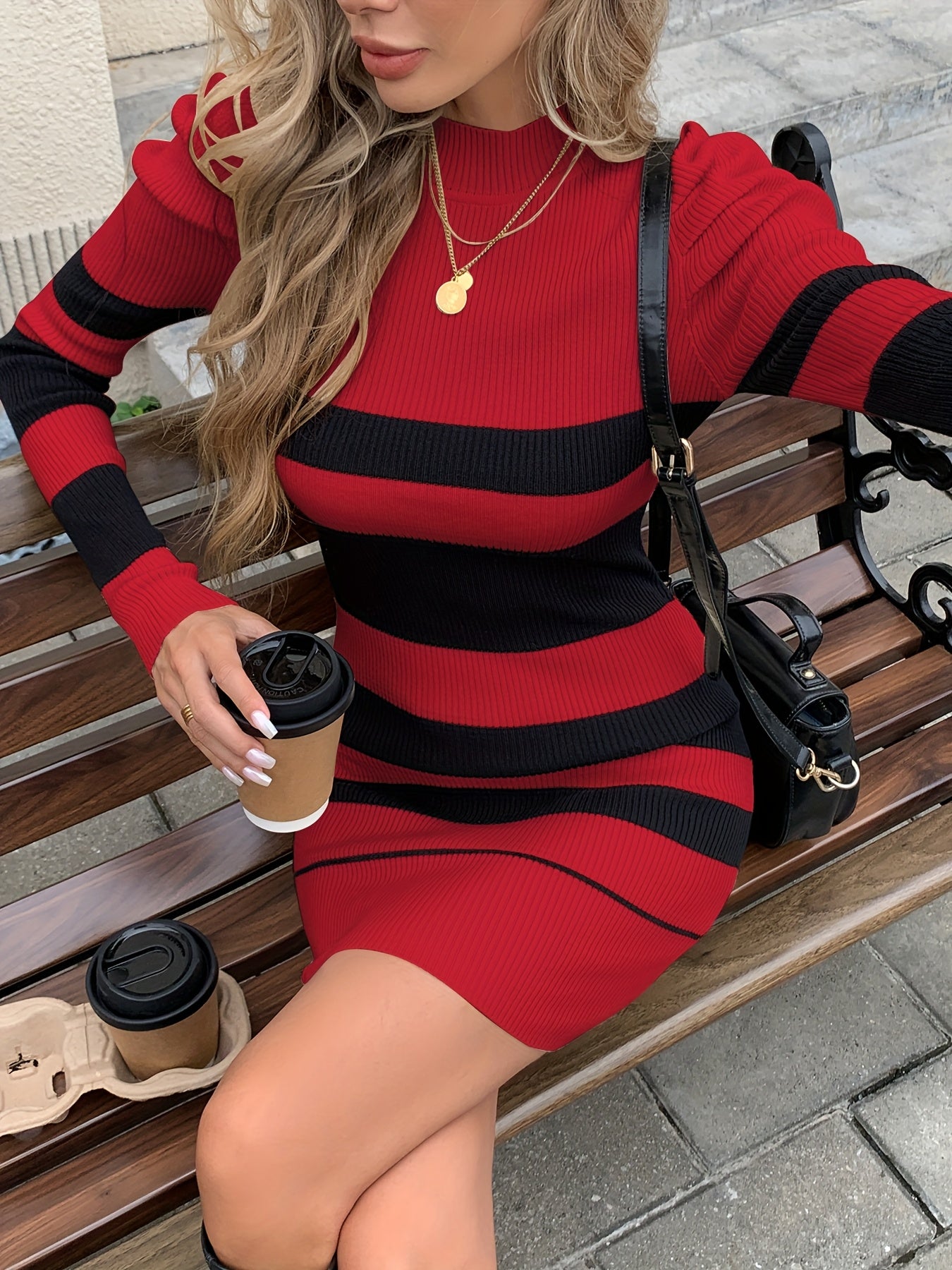 Elegant Winter Short Smock Dress with Poinçon d'Asymétrie Asymmetric Striped Sleeves - High Neck H-Line Figure-Hugging Dress, Knee-Length Short for Fall/Winter Parties, Weddings & Special Occasions (Non-)