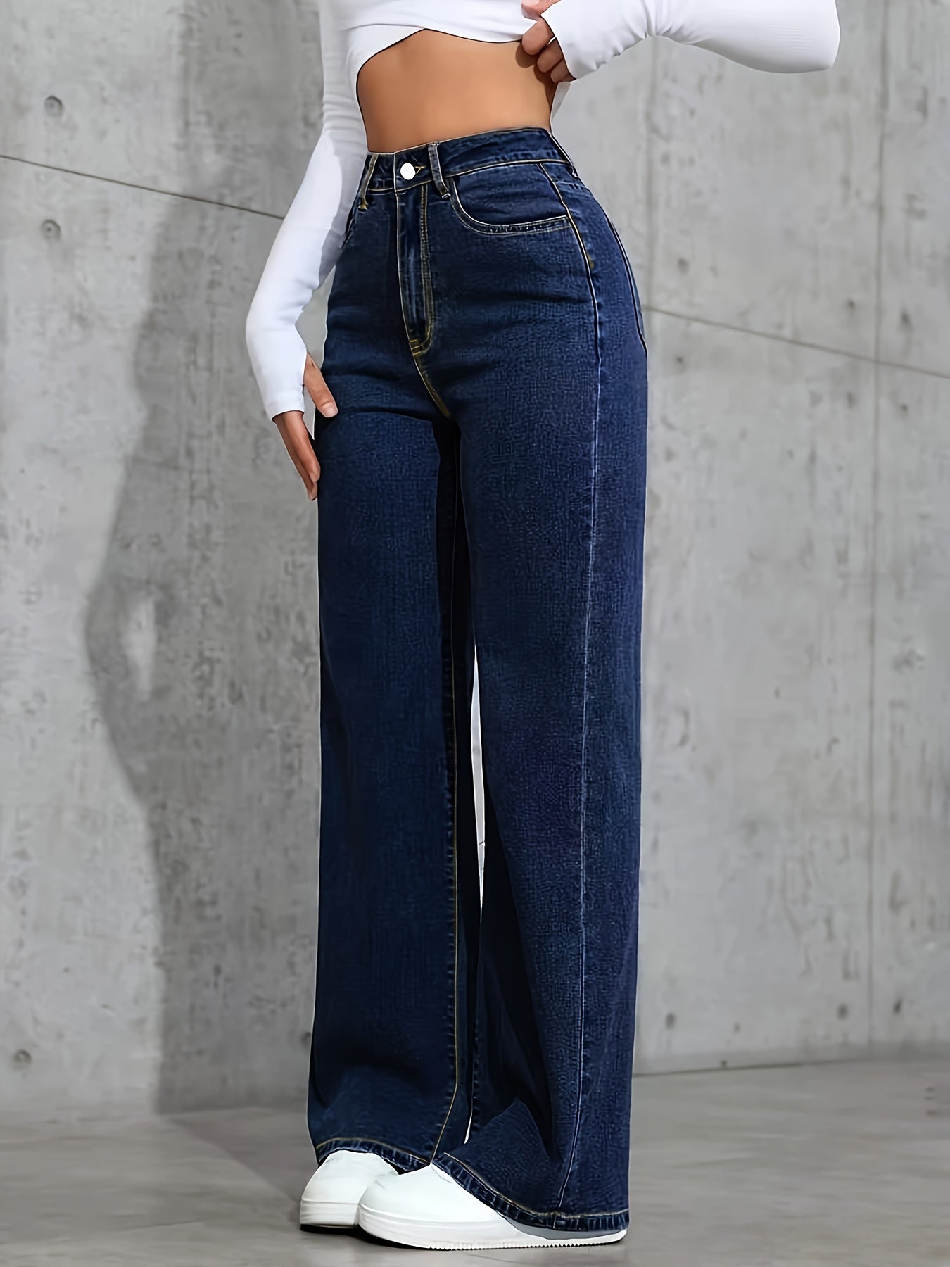 Women's Loose-Fit Stretch Straight-Leg Denim Jeans with Pocket