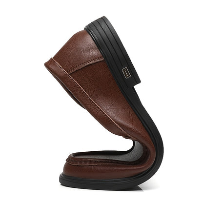 Men's Lightweight Breathable Slip-On Casual Loafers for All Seasons
