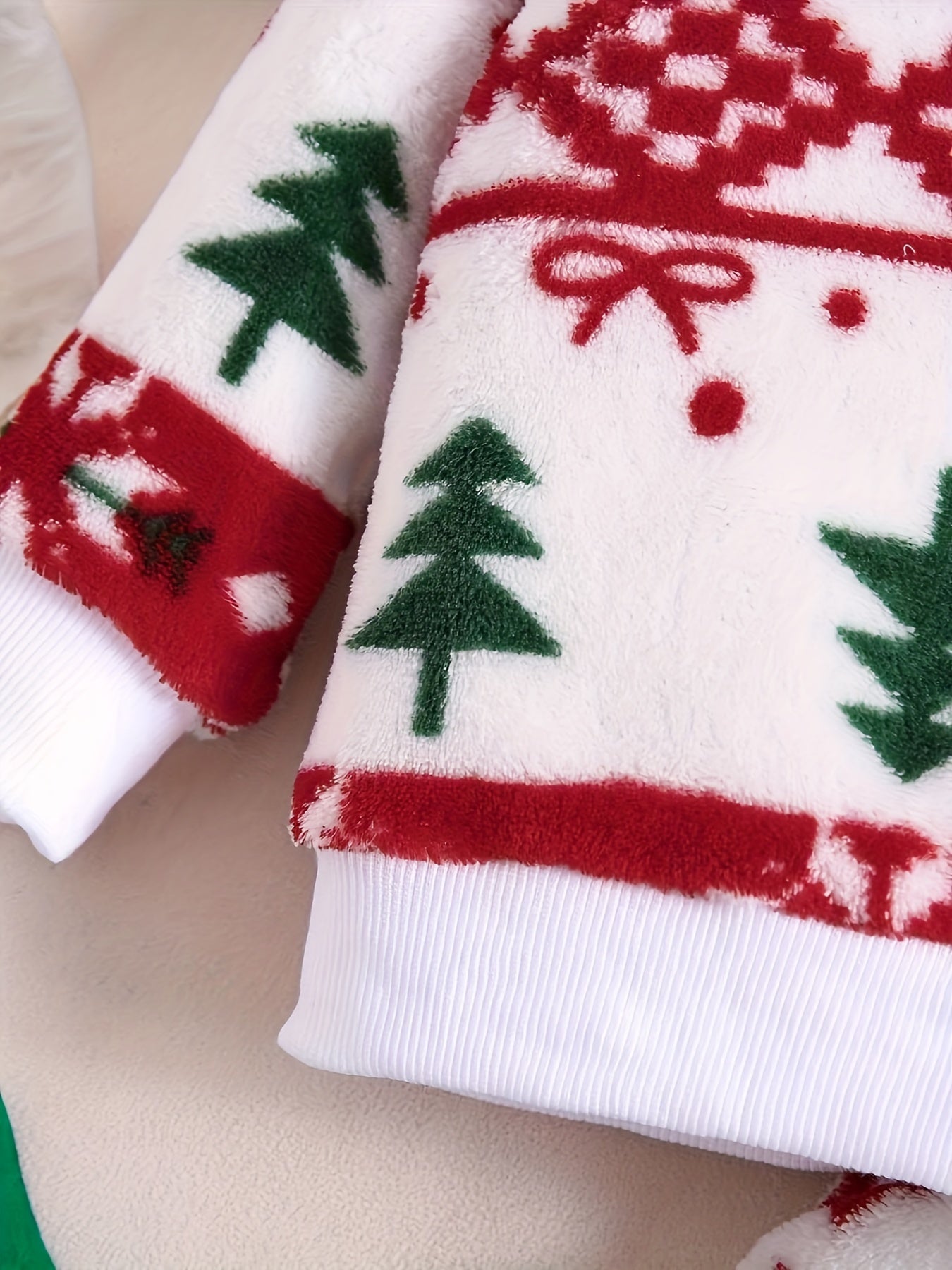 Children's Christmas Fashionable Autumn and Winter Flannel Suit Children's Warm New Two-piece Set