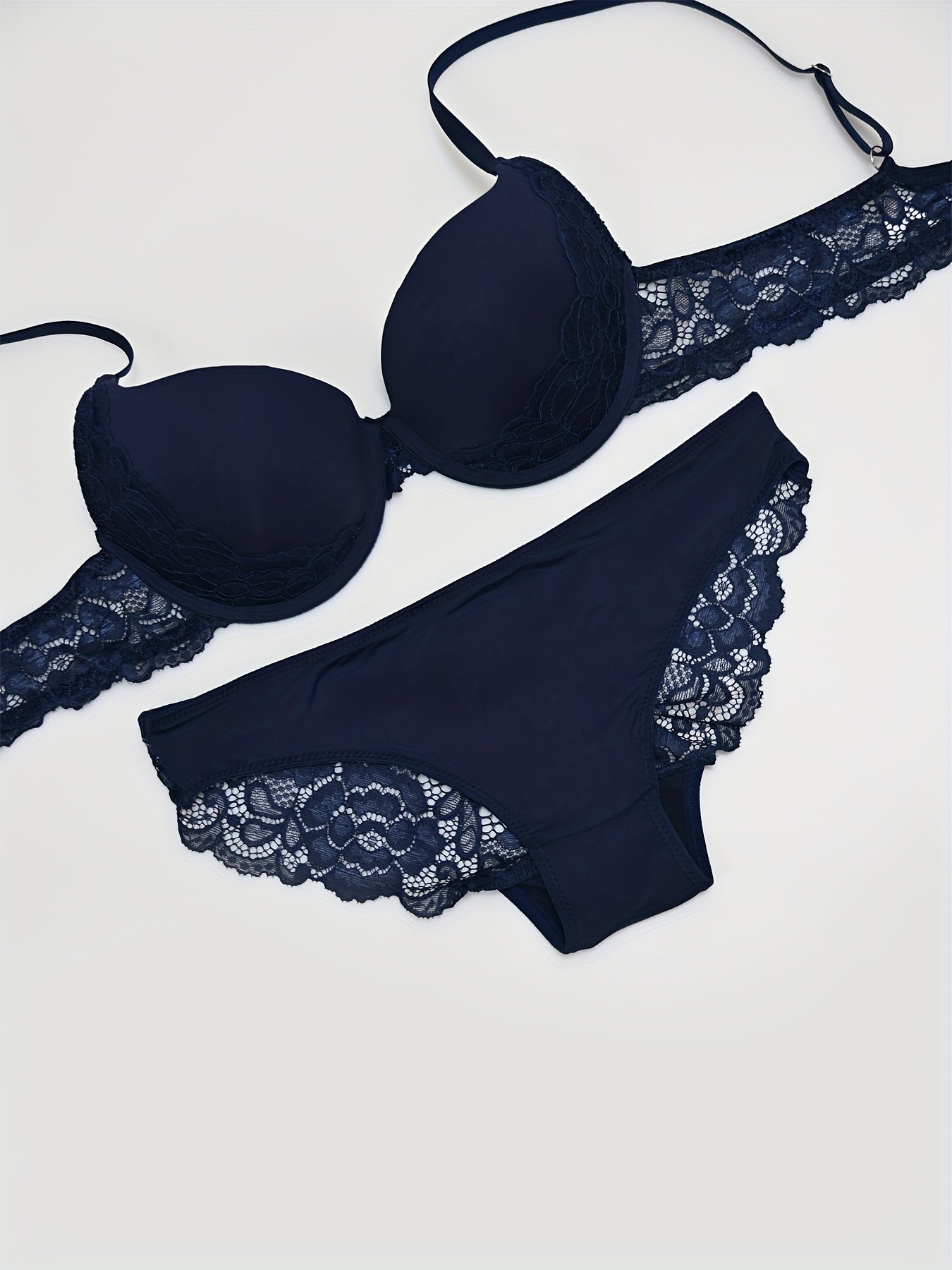 Sexy Solid-Color Lingerie Set with Underwire Bra & Lace Briefs