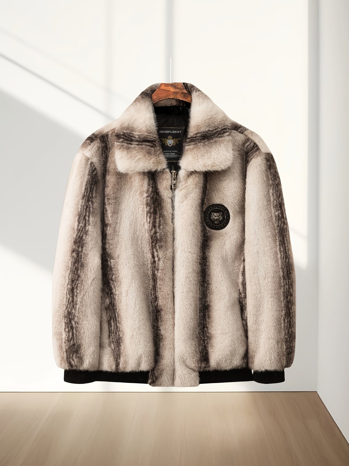 Men'S Winter Faux Fur Coat - Warm Color-Block Lapel Collar Jacket with Zipper Closure, Black & Beige Contrast Design, Regular Fit for Casual & Formal Wear, Polyester Lining, Stylish Streetwear, Faux Fur Coat