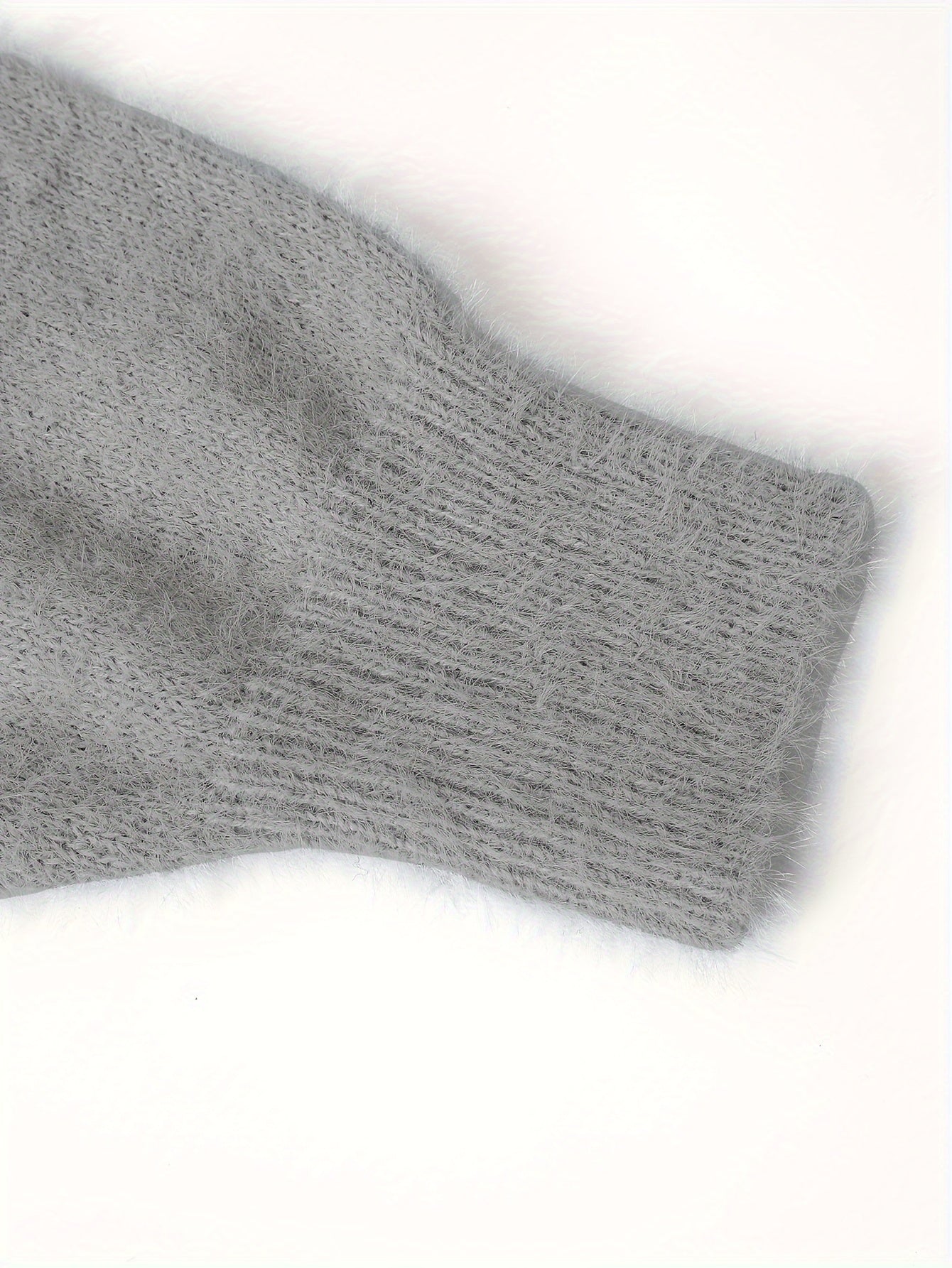 Plus Size - Women'S Cozy Yellow V-Neck Sweater with Pearl Buttons & Fleece-Lined Cuffs - Asymmetrical Hem, Geometric Pattern, Casual Winter Pullover for Casual Attire, Winter Apparel | Vneck Sweater | Pearl Button Details, Sw