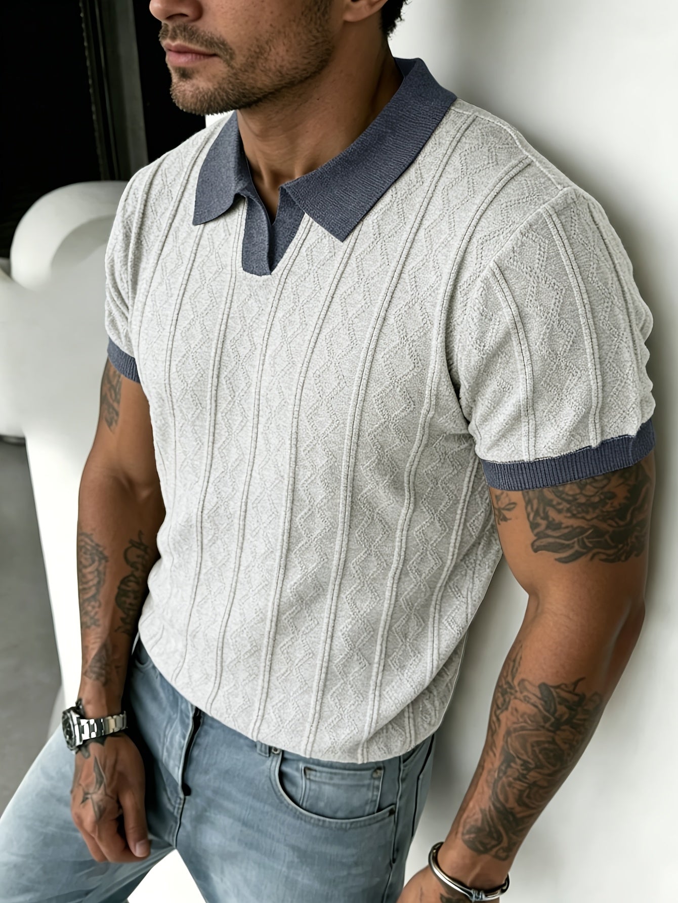 Men's Jacquard Knit Short Sleeve Polo with Contrast Collar