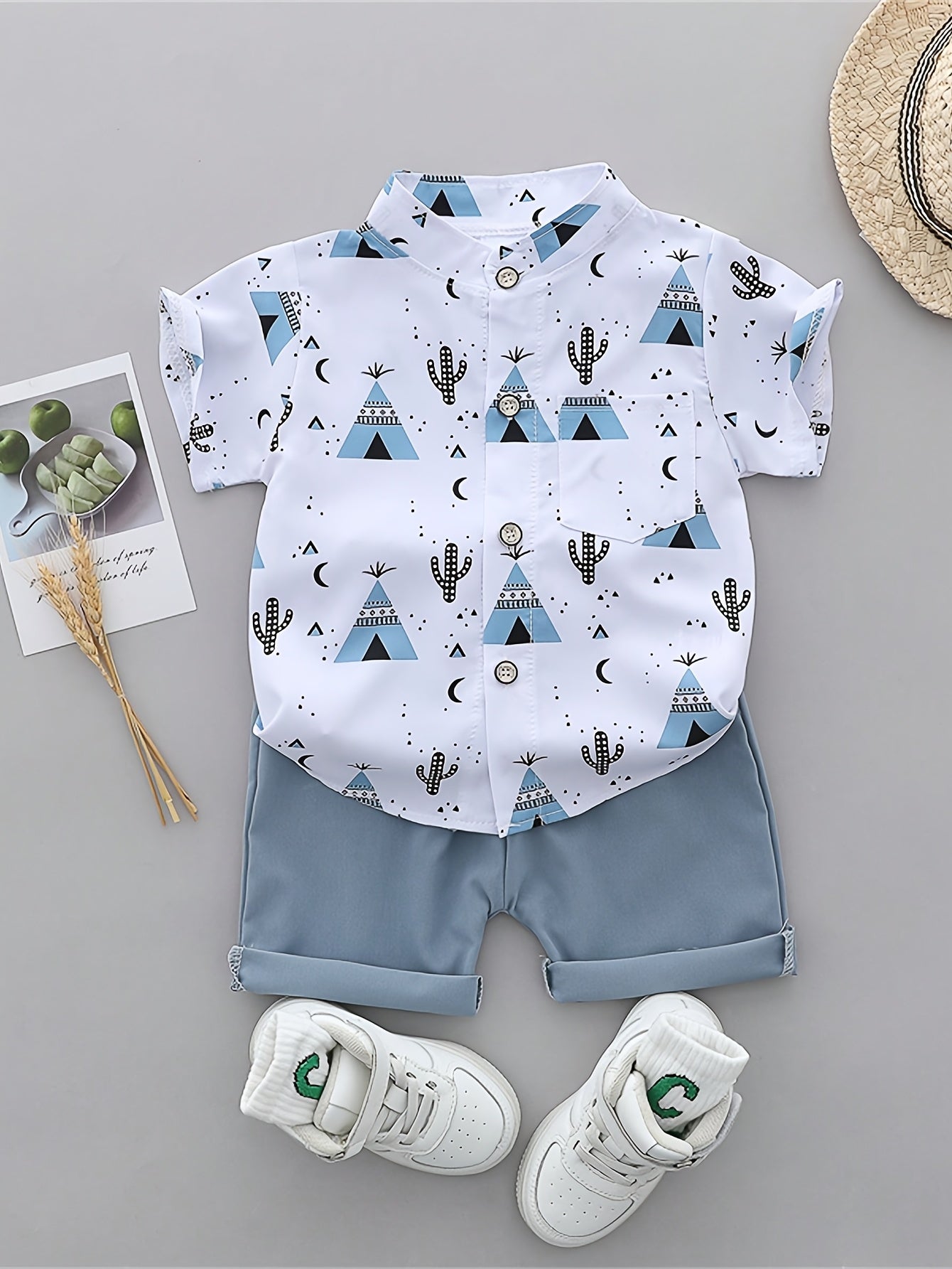 Boys' Casual Summer T-Shirt and Shorts Set with Pyramid Print