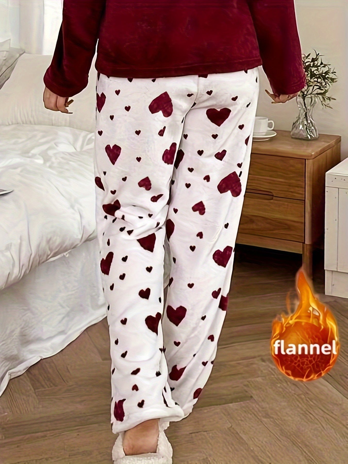 Women's Soft Flannel Pajama Pants with Heart Pattern & Elastic Waist - Cozy Winter Sleepwear, Machine Washable Lounge Pants for all-Season Comfortable Nightgowns for s