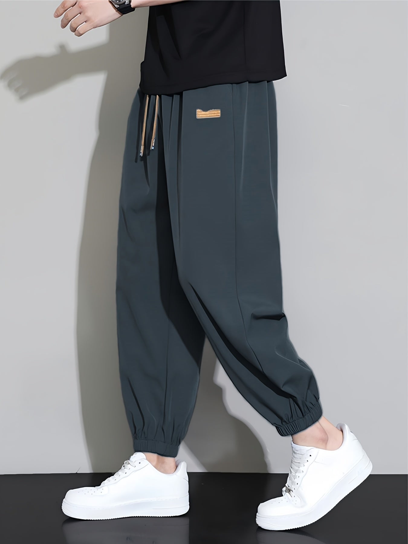 Men's Casual Loose Fit Sports Trousers, Breathable Polyester