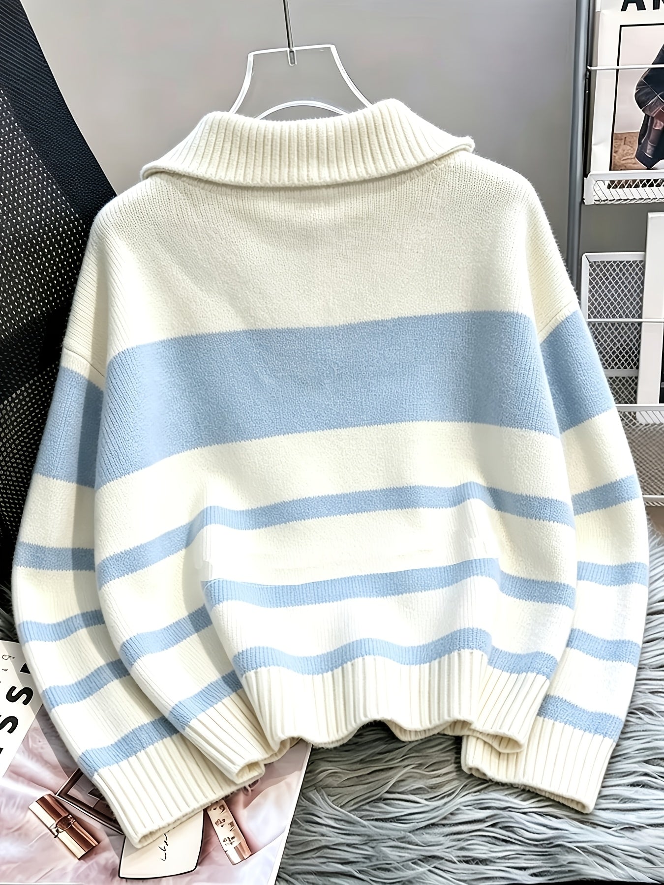 Women's Striped Zip-Up Sweater with Thickened Inner Layer