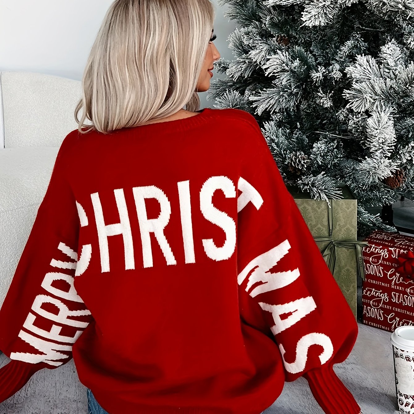 Autumn/Winter New Arrival Niche Cardigan for Women, Lazy Style Sweater Top with Wine Red and Coffee Color Letter Print, Round Neck Pullover with Designer Pattern, Casual Elegant Winter Top, Urban Commute Basic Versatile Style