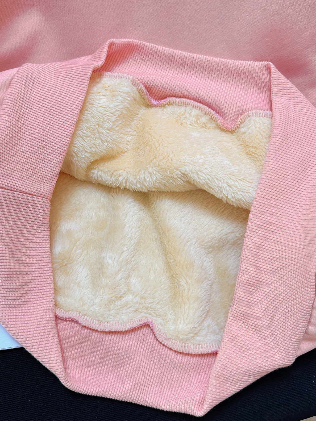 Women'S Plus Size Winter Warm Hooded Sweatshirt with Merry Christmas & Happy New Year Print - Thick Fleece-Lined Oversized Pullover, Cozy Casual Sweater for Christmas, Halloween Gifts, Christmas Sweatshirt, Festive Clothing,