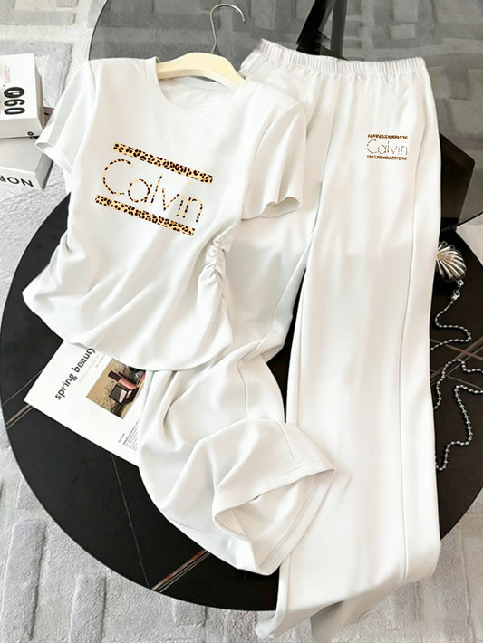 Women’s Y2K T-Shirt & Pants Set with Slim Fit and Print - ayq