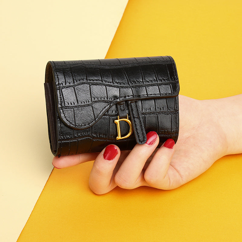 2025 New European And Style Short Wallet for Women, Featuring a Luxurious Feel with Multiple Card Slots And a Crocodile Pattern, Perfect for And Small Cards.