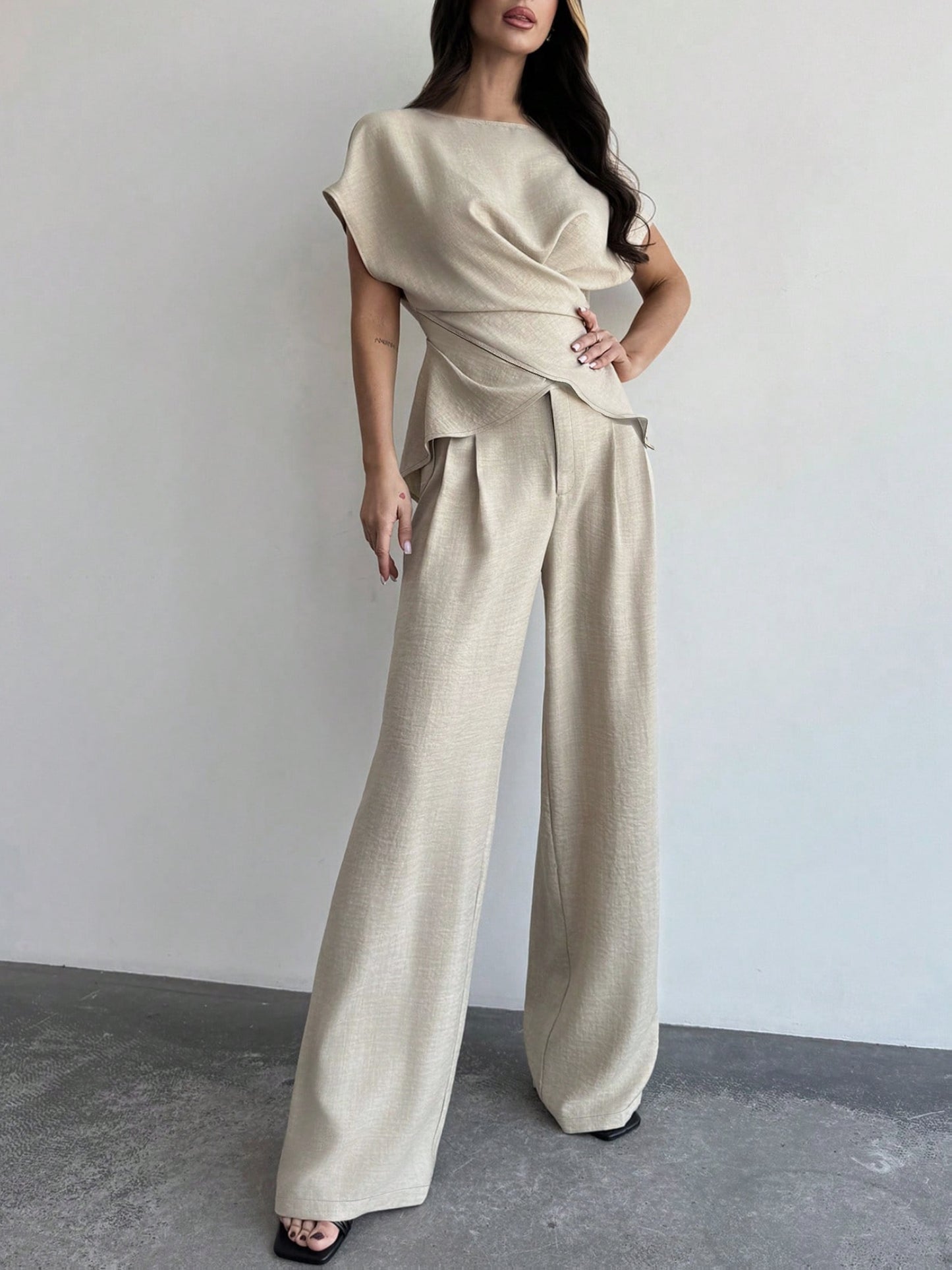 Elegant Women's Corset Tie-Front Top & Wide-Leg Pants Set