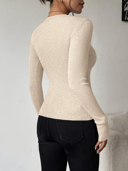 Over 500, 000 People Have Added This Stylish Long-Sleeve Top for Women to Their Carts. It Features a Cross And Hollow Design at The Neckline, Perfect for Dates And Parties, Showcasing a Fashionable And Sexy Look. Super Discou