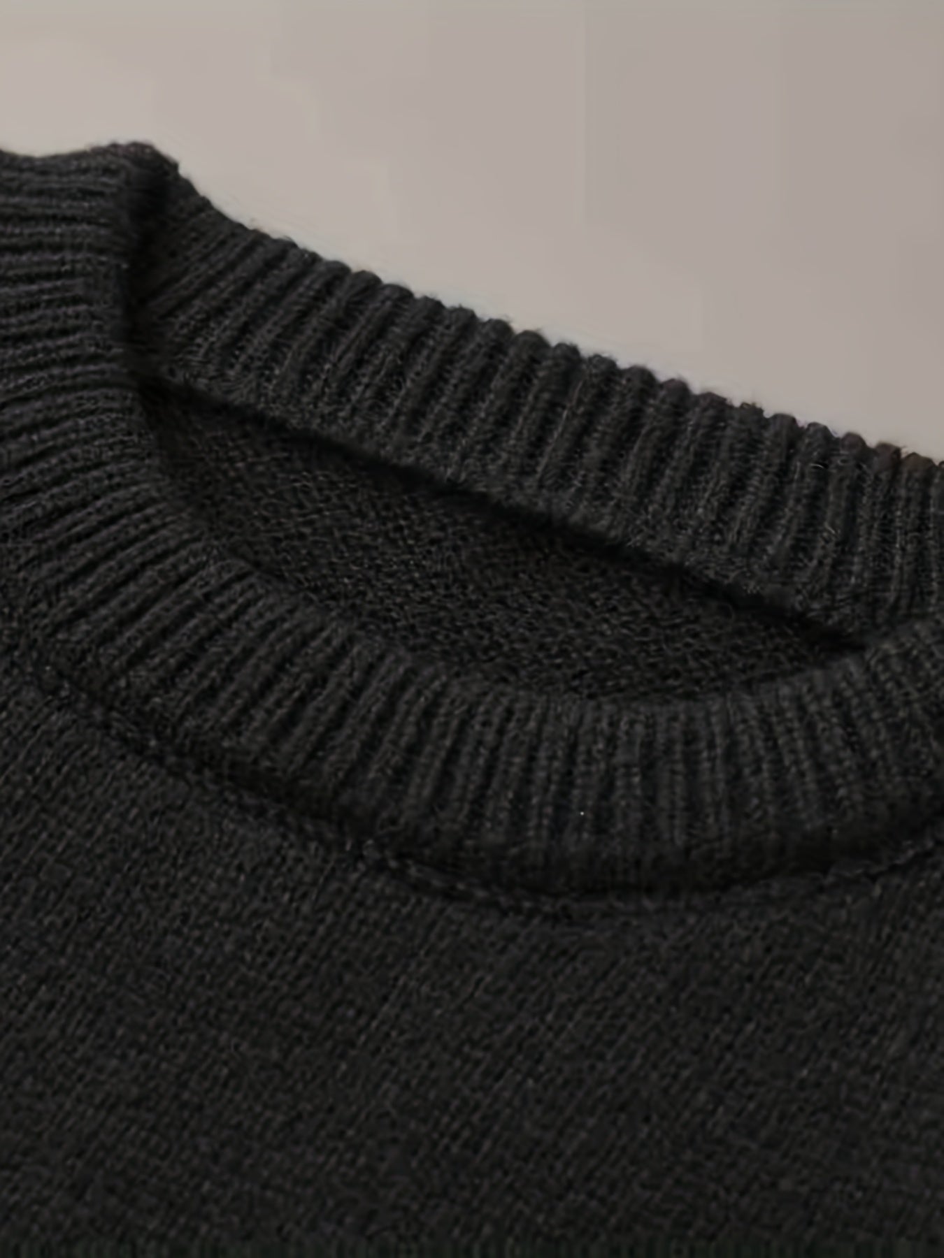 Men's Fashion Knit Sweater with Round Neck - Starry Pattern