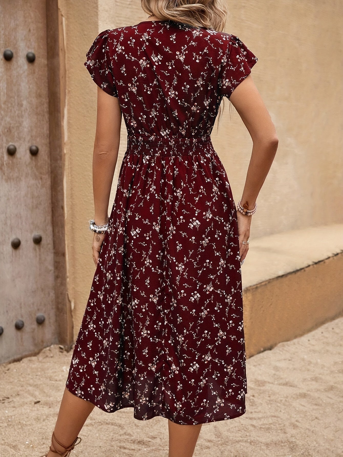 Women's Printed V-Neck Midi Dress with Ruffle Sleeves - Spring/Summer
