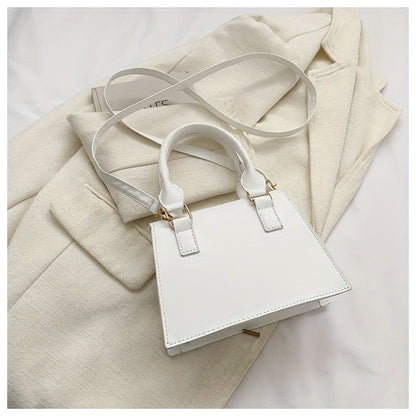 Trendy Chain Bags for Women, New Spring And Summer 2024 Collection, Featuring a High-End Embossed Design, Suitable for Shoulder, Hand, And Crossbody Wear, with Stylish Tassel Pendants.