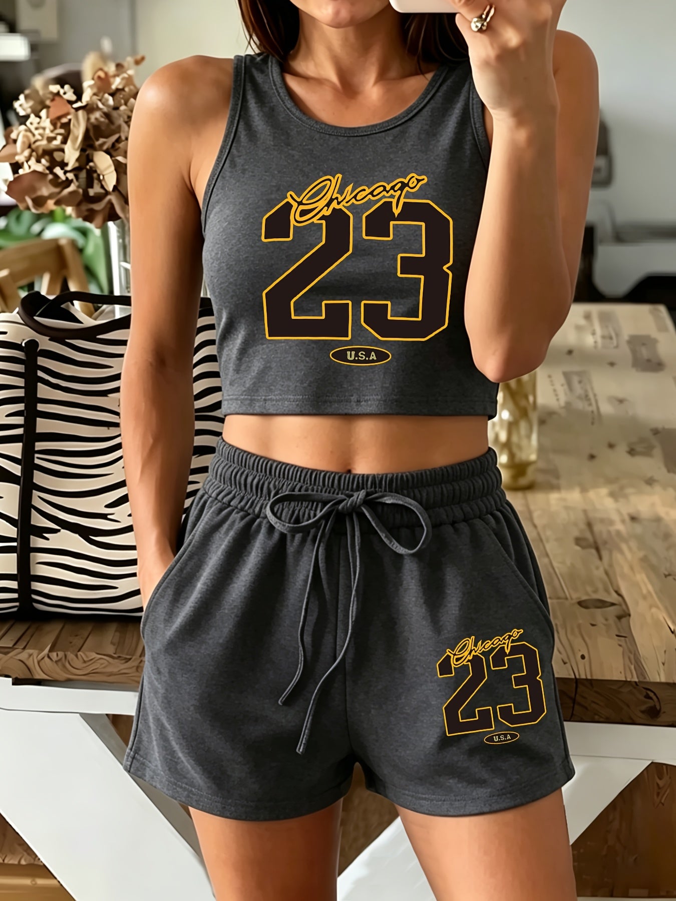 Women's Casual Printed Tank Top & Shorts Set with Pockets