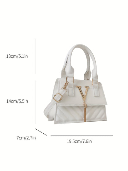 Trendy Chain Bags for Women, New Spring And Summer 2024 Collection, Featuring a High-End Embossed Design, Suitable for Shoulder, Hand, And Crossbody Wear, with Stylish Tassel Pendants.