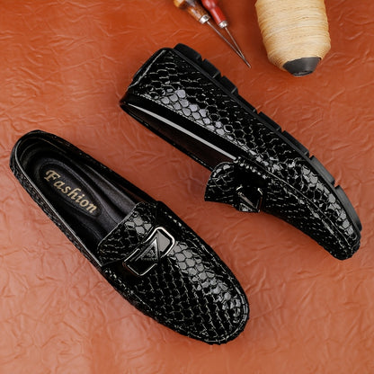Men's Trendy Faux Snake Skin Loafers with Metal Buckle, Soft Sole