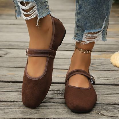 Women’s Retro Velvet Mary Jane Flats with Buckle Closure