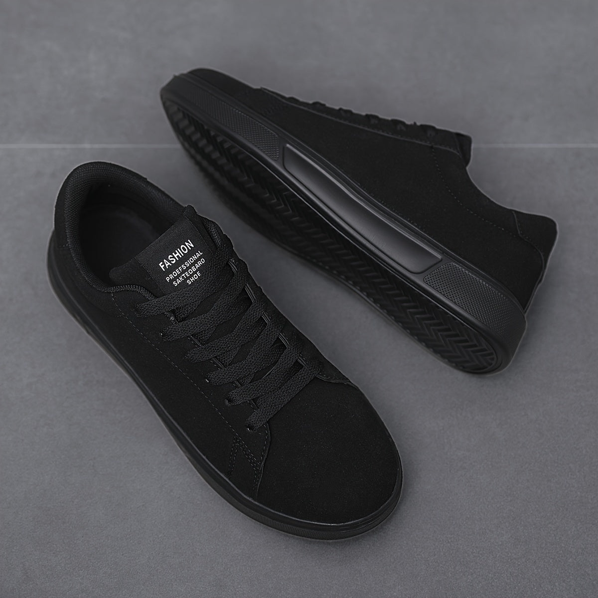 Men's Lightweight Lace-Up Casual Sneakers for Running & Outdoor