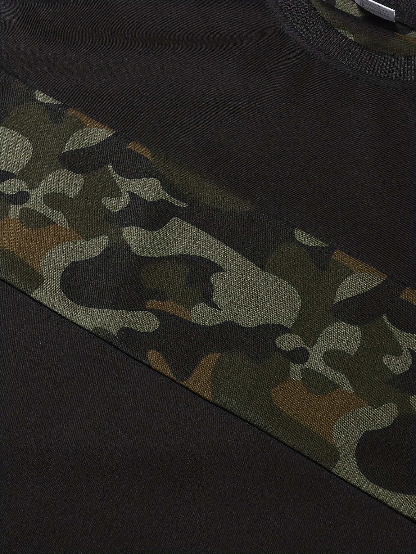 Men'S Camouflage Short Sleeve T-Shirt & Pants Set - Breathable, Quick-Dry Knit Fabric, Casual Style, Regular Fit, Ideal for Outdoor Activities, Hiking, and Fishing, Outdoor Clothing | Casual Style | Comfortable Fit