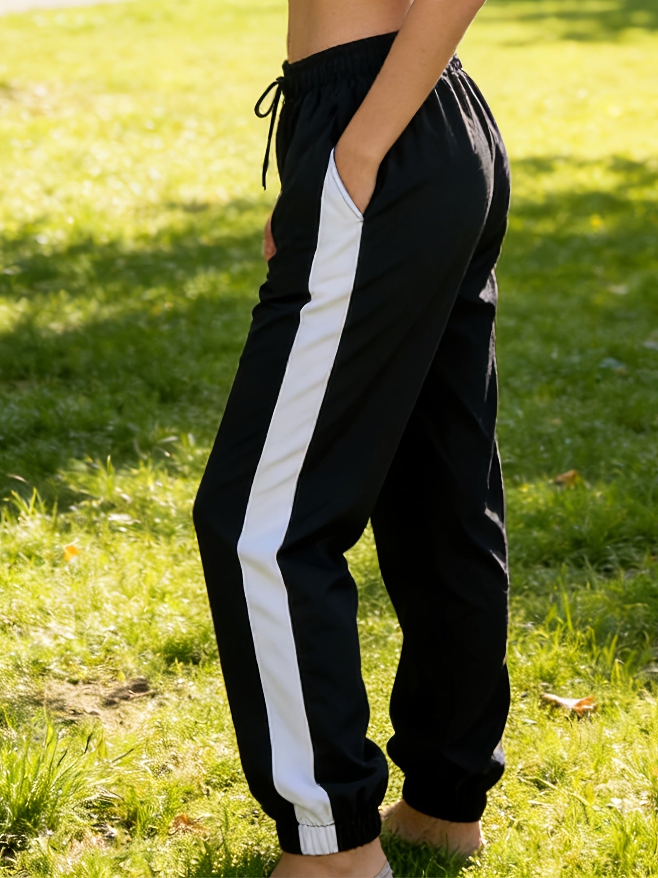 Women's Color-Block Striped High-Waisted Drawstring Joggers