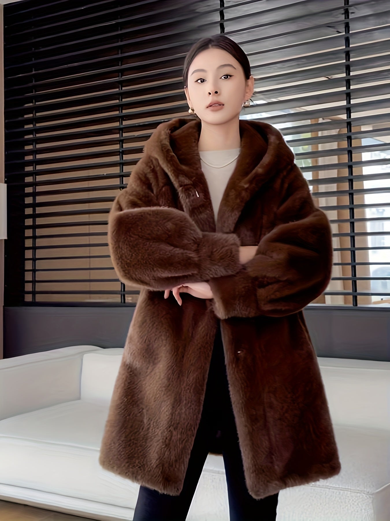 Women's Oversized Faux Fur Coat with Plush Collar & Full-Length Fur Trim - Winter Warm A-Line Mid-Length Jacket, Machine Washable Large Size Winter Coat for Women, Elegant Outerwear for Casual & Formal Events (Solid Black, Br