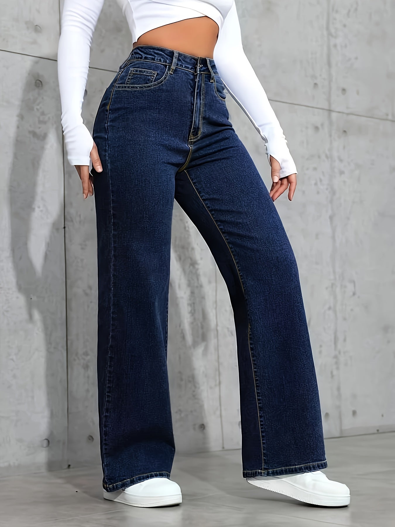 Women's Loose-Fit Stretch Straight-Leg Denim Jeans with Pocket