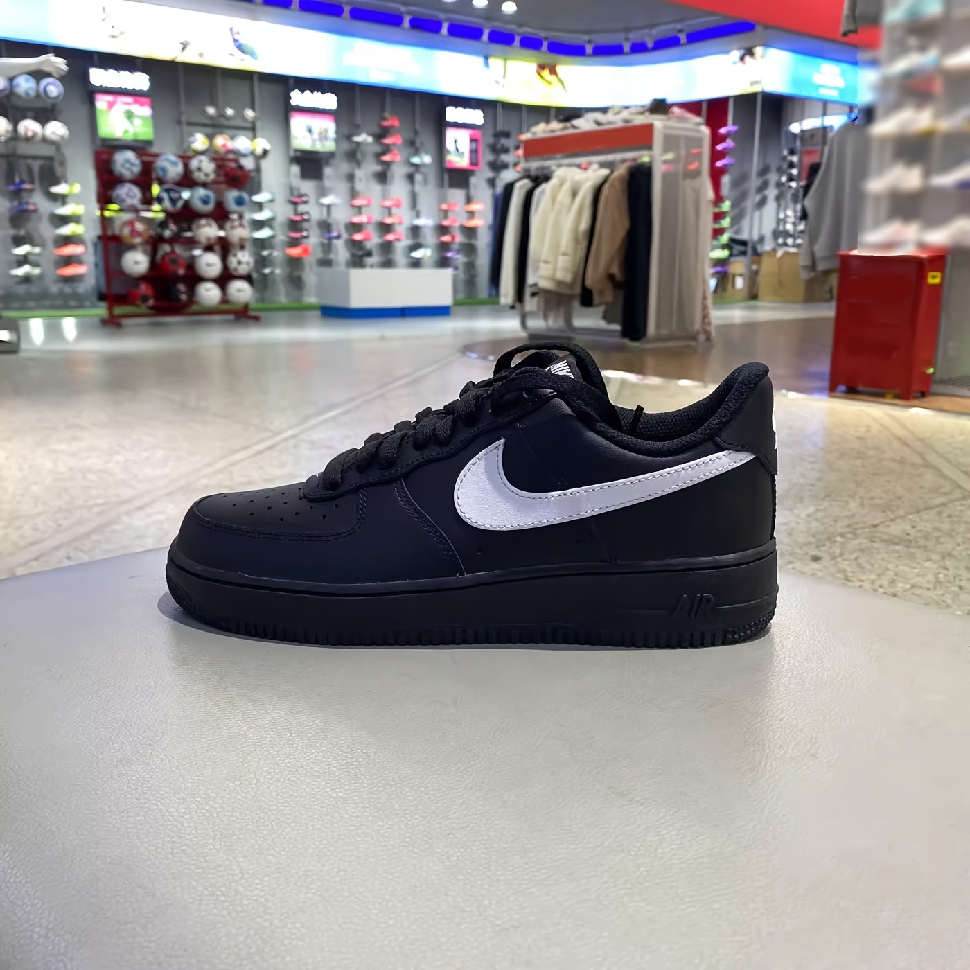 Nike Air Force 107 TRK3 Men’s Casual Low Top Sneakers