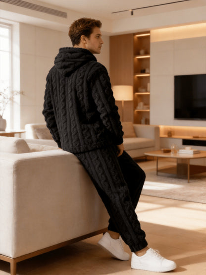 Men's Lined Hoodie and Pants Set for Fall and Winter Comfort