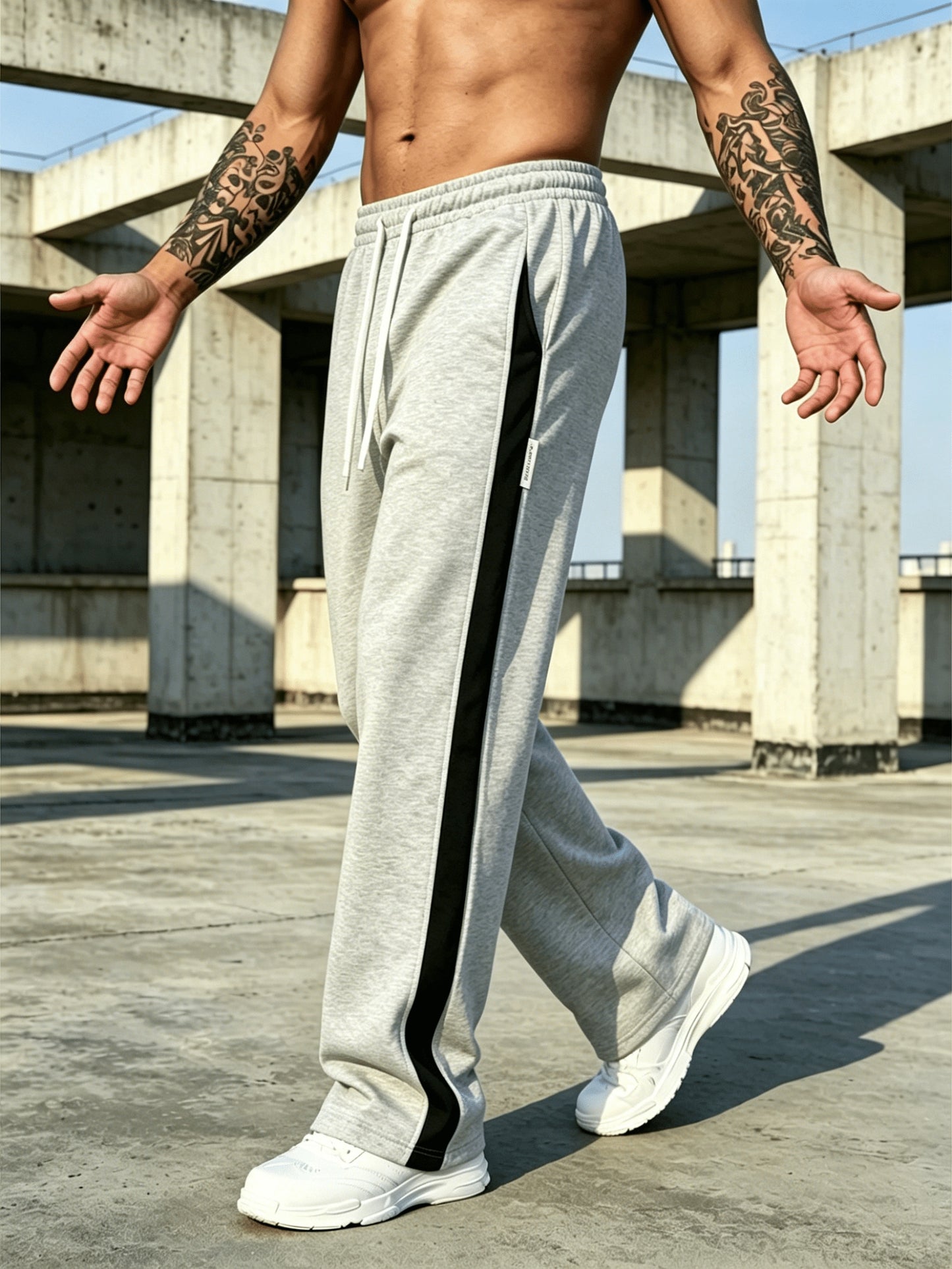 Men's Loose Fit Gym Sweatpants with Side Stripe and Pockets