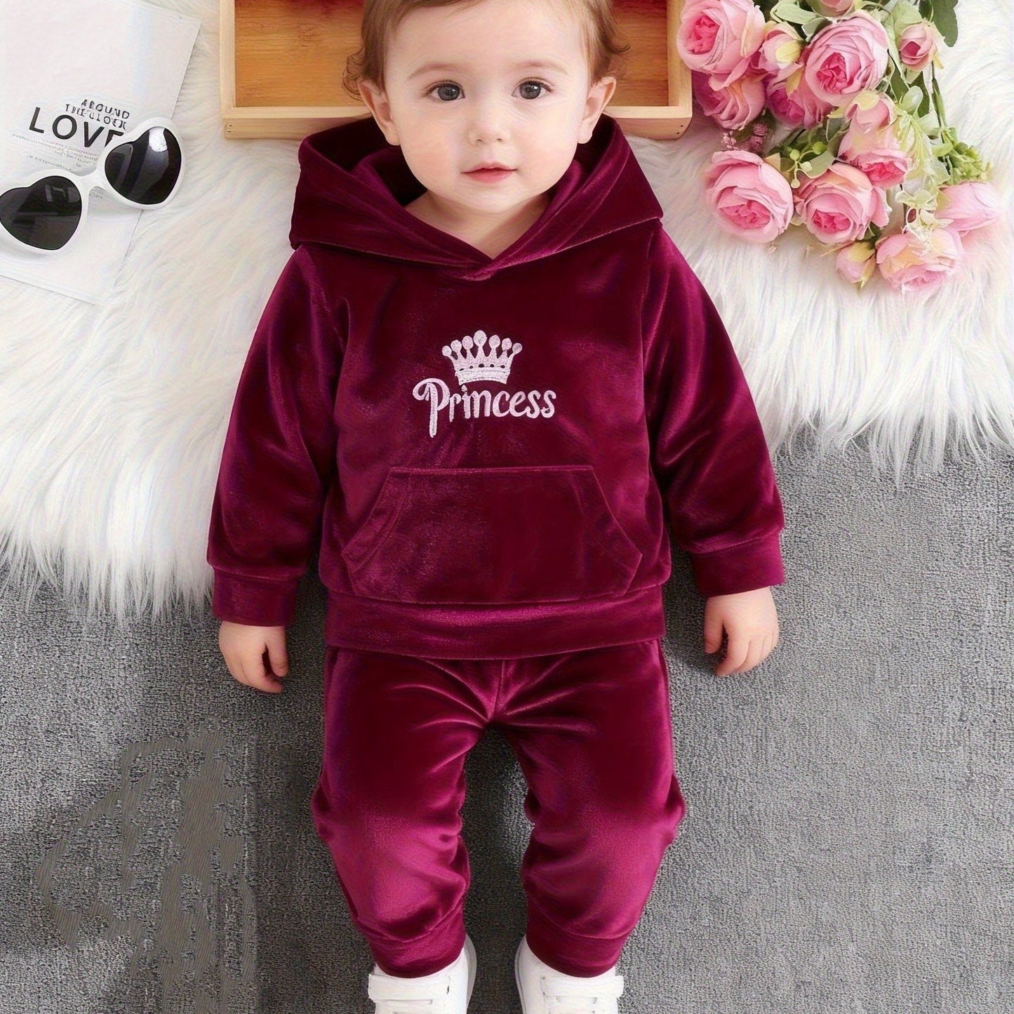 Girls' Long Pants Set, Burgundy Hooded Sweatshirt & Sweatpants, New Autumn Winter Warm Pullover Top, Fabric Two-Piece Set, Princess English Letter Embroidery with Pockets, Festive Holiday Outfit for Baby Girls, Perfect for Ou