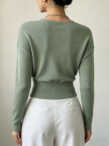 Women's Elegant Cross-Collar V-Neck Pullover Knitwear for Fall/Winter