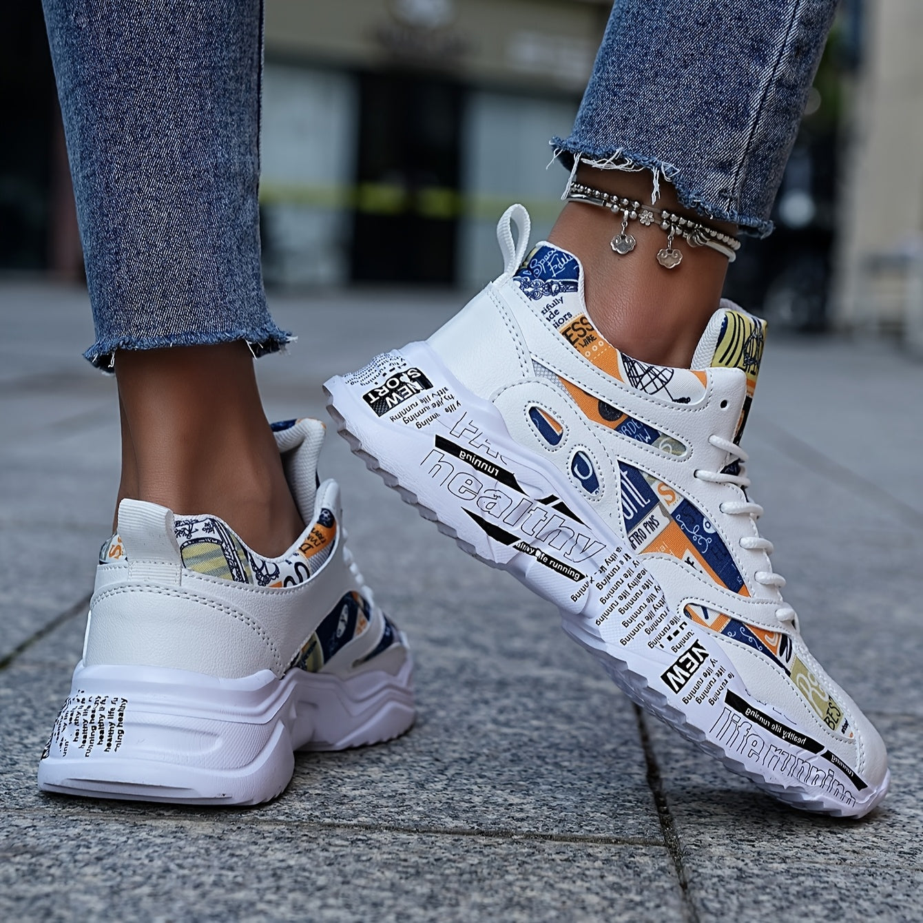 Men'S  Women'S Graffiti Couple Sneakers, All-Season Lightweight Cushioned Running Shoes, Stability Pronation, Cartoon Pattern, MD Sole, EVA Insole, Polyurethane Upper, Fabric Lining